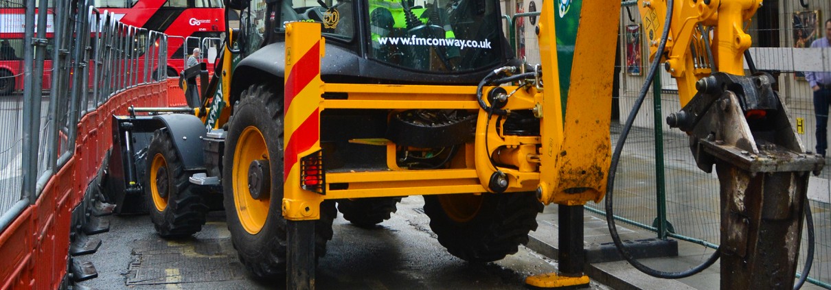 FM Conway invests £1.5 million in JCB equipment