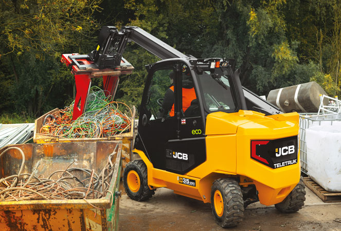 JCB TLT35-23D Industrial Forklift unloading wiring into a skip
