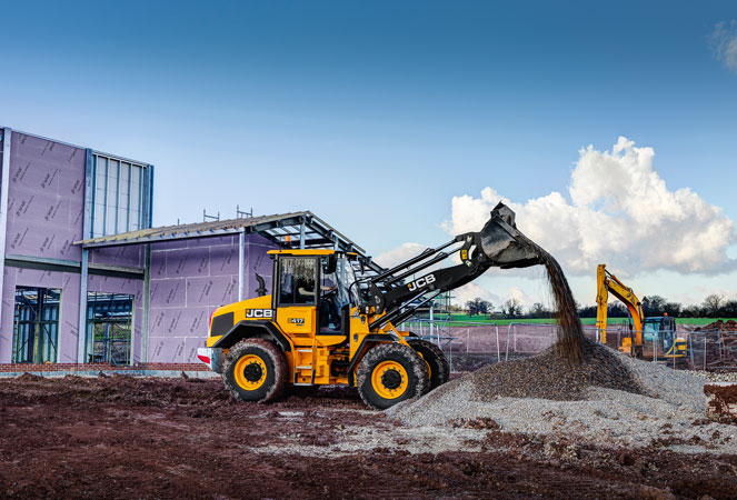 A 417 Wheel Loading Shovel unloading a bucket